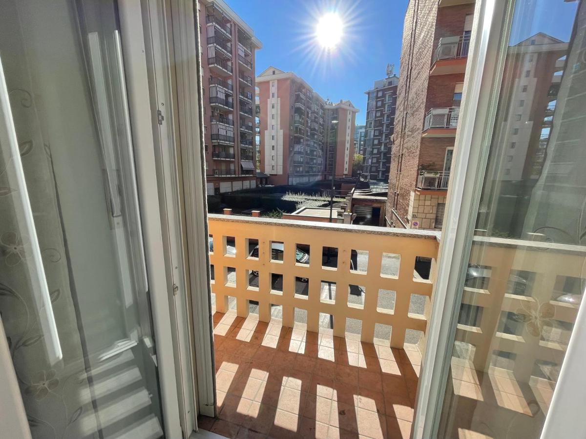 Comfy Turin Apartment Zewnętrze zdjęcie
