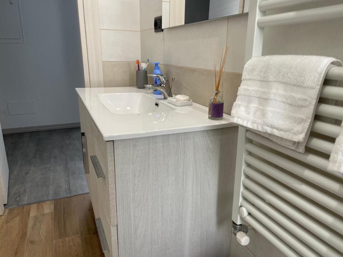 Comfy Turin Apartment Zewnętrze zdjęcie